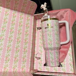 🚫SOLD🚫 LoveShackFancy x Stanley blooming heirloom 40 oz tumbler imited edition